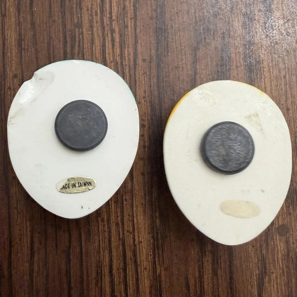 Vintage 1980s Theatrical Face Mask Magnets Set Of 2 Hearts Teardrops
